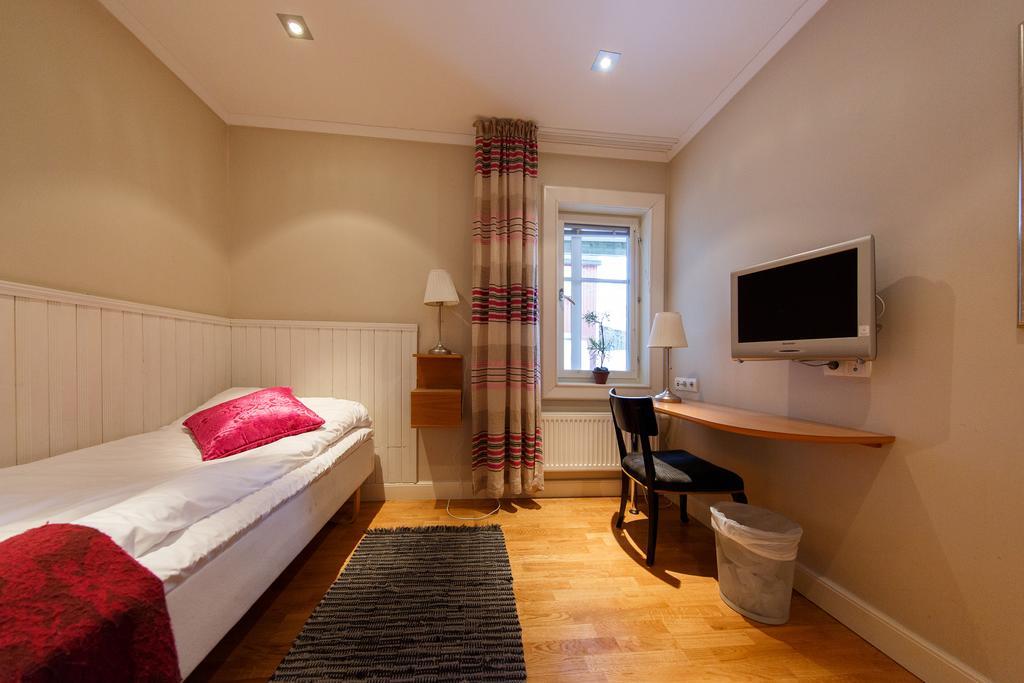 Hotell Pilen Umeå Extérieur photo