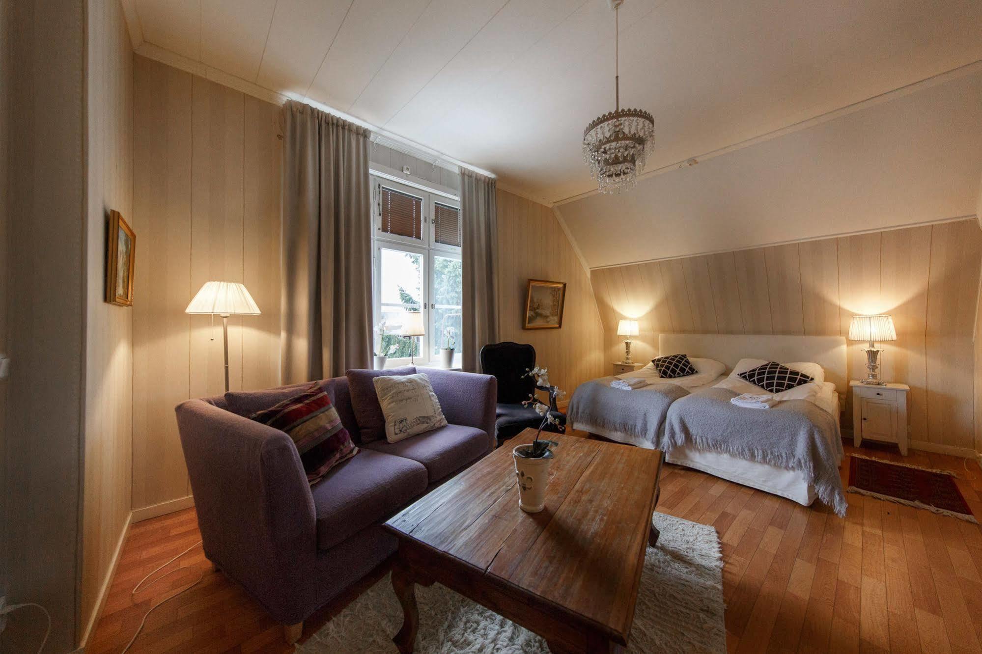 Hotell Pilen Umeå Extérieur photo